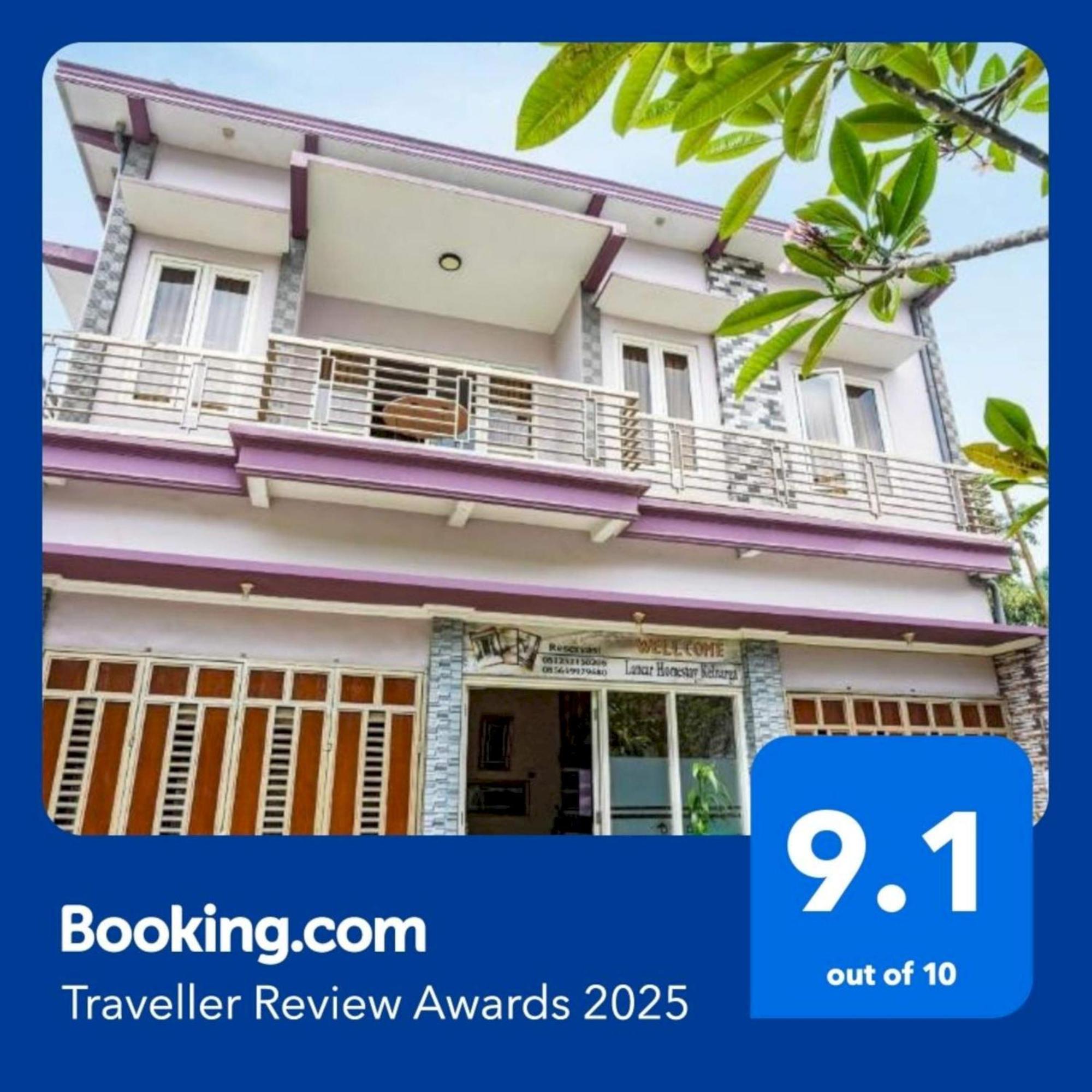 Super Oyo 90642 Lancar Homestay Syariah Tlekung Экстерьер фото